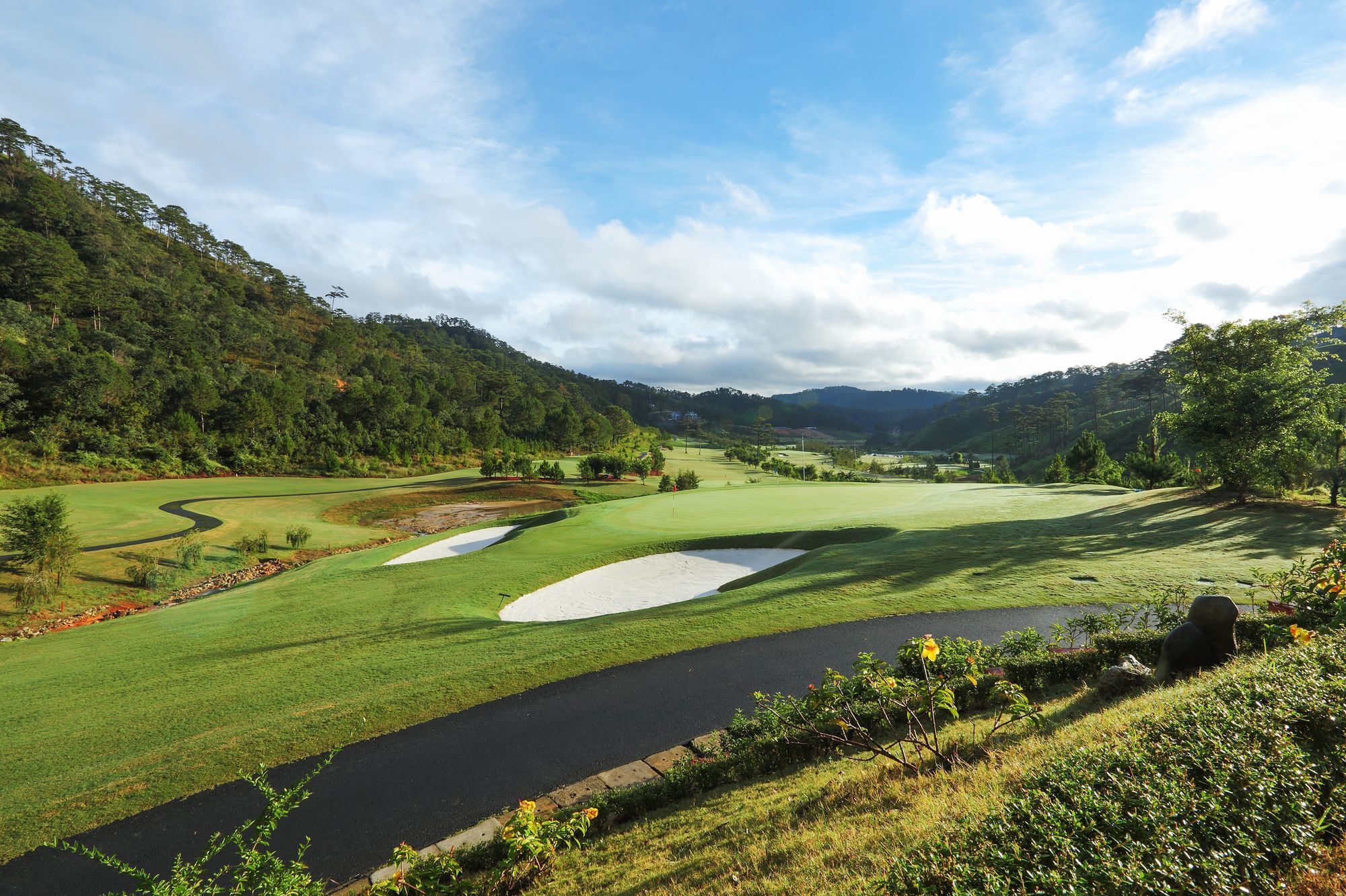 Sam Tuyen Lam Golf & Resorts Da Lat Exterior photo